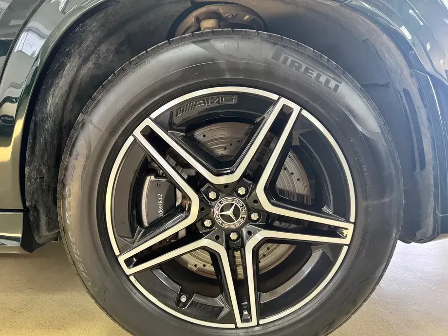 Mercedes-Benz GLE 350 de 4MATIC 9G-TRONIC AMG Line — imagine 9