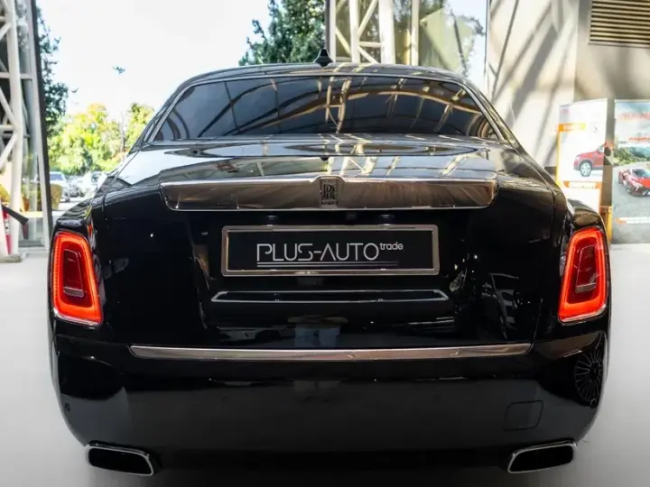 Rolls-Royce Phantom