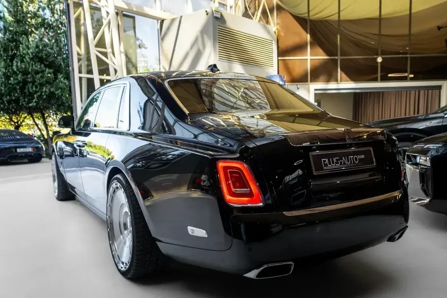 Rolls-Royce Phantom — imagine 7