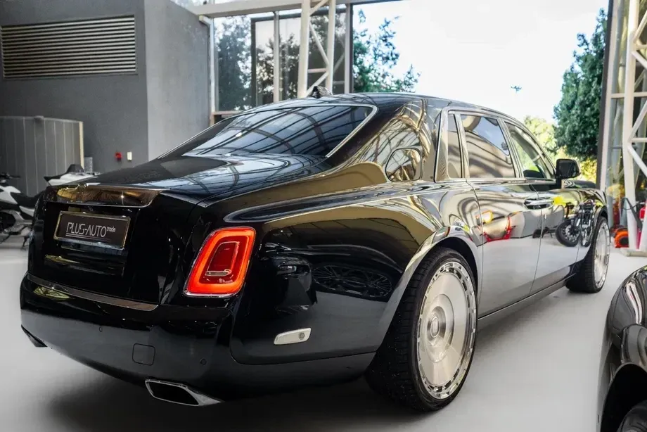 Rolls-Royce Phantom — imagine 5
