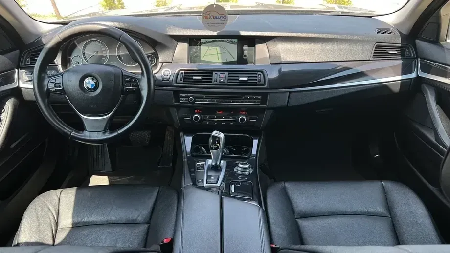 BMW Seria 5 F10/F11/F07 530d — imagine 10