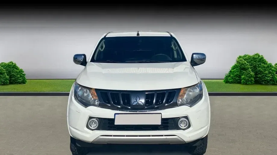 Mitsubishi L200 Double Cab M/T Intense — imagine 5