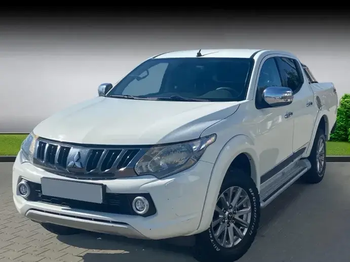 Mitsubishi L200 Double Cab M/T Intense