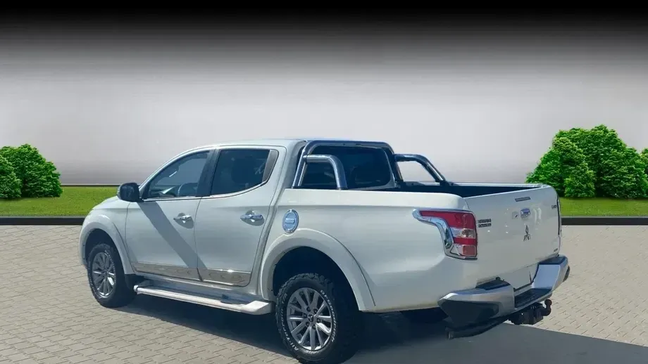 Mitsubishi L200 Double Cab M/T Intense — imagine 3