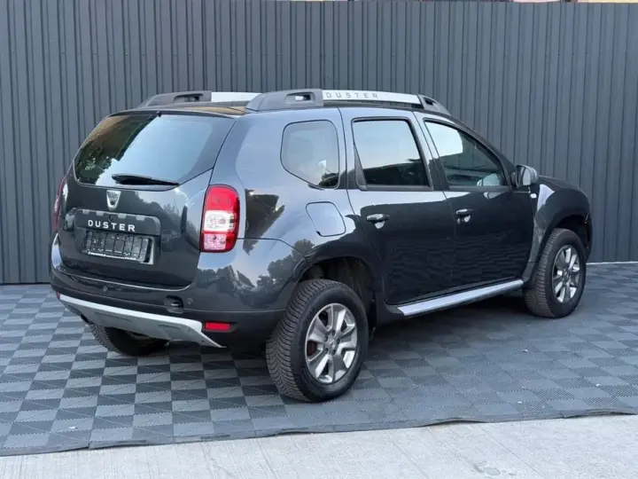 Dacia Duster I 1.5 dCi 4x2 Laureate