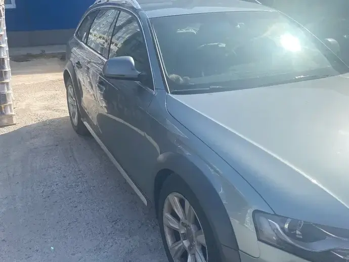 Audi A4 Allroad B8 3.0 TDI