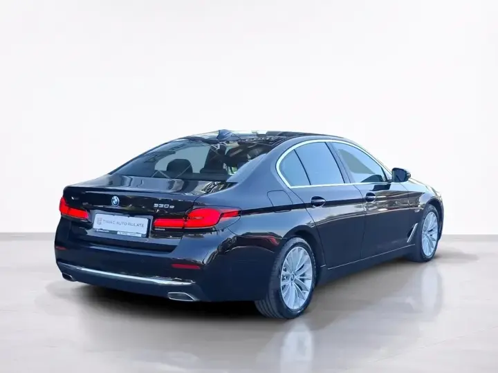 BMW Seria 5 G30/G31 530e xDrive Aut. Luxury Line