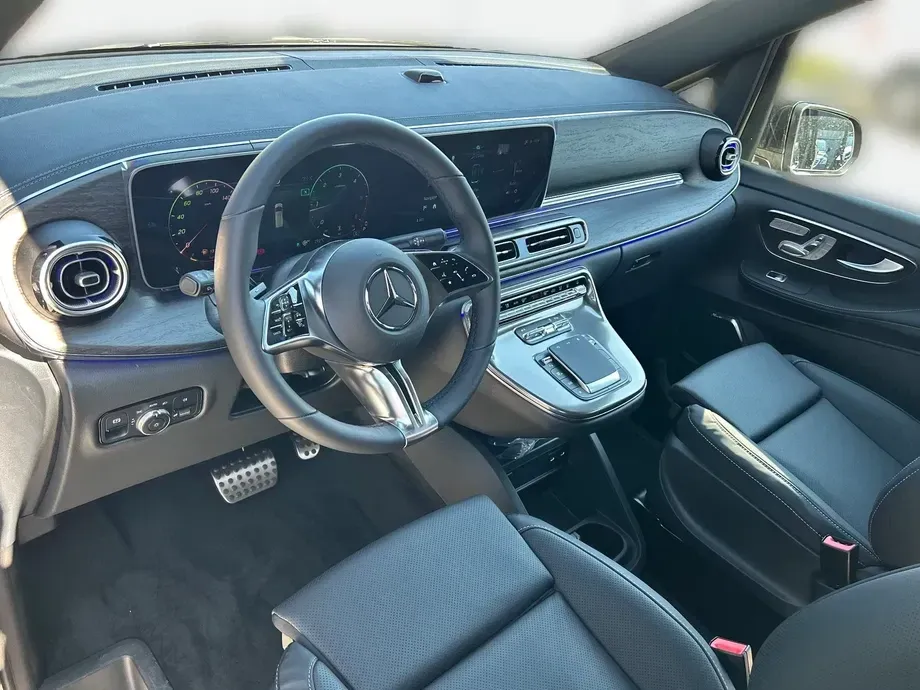 Mercedes-Benz V 300 d Combi Extra-lung 237 CP AWD 9AT — imagine 9