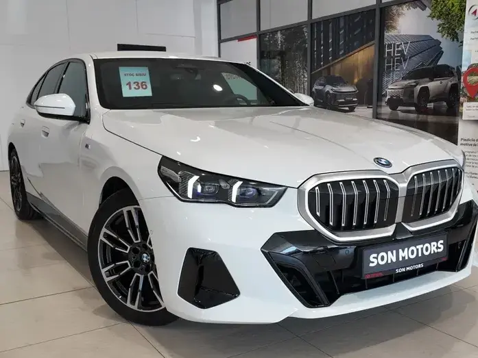BMW Seria 5 G30/G31 530e xDrive AT PHEV