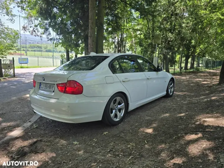 BMW Seria 3 E90/E91/E92/E93 [2005 - 2013]