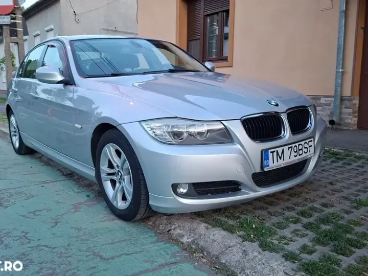 BMW Seria 3 E90/E91/E92/E93 [2005 - 2013] 318d