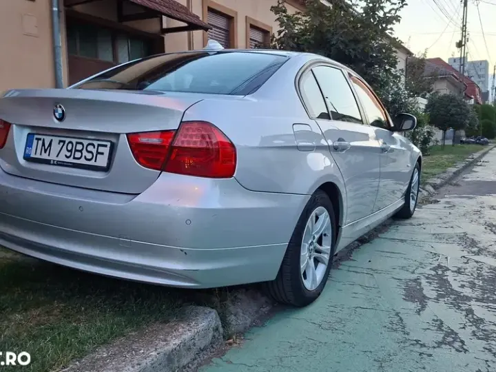 BMW Seria 3 E90/E91/E92/E93 [2005 - 2013] 318d