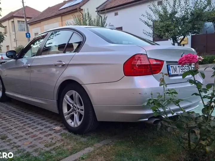 BMW Seria 3 E90/E91/E92/E93 [2005 - 2013] 318d