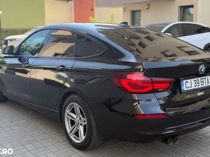 BMW Seria 3 F30/F31/F34 [2011 - 2019] 320d Aut. Sport Line