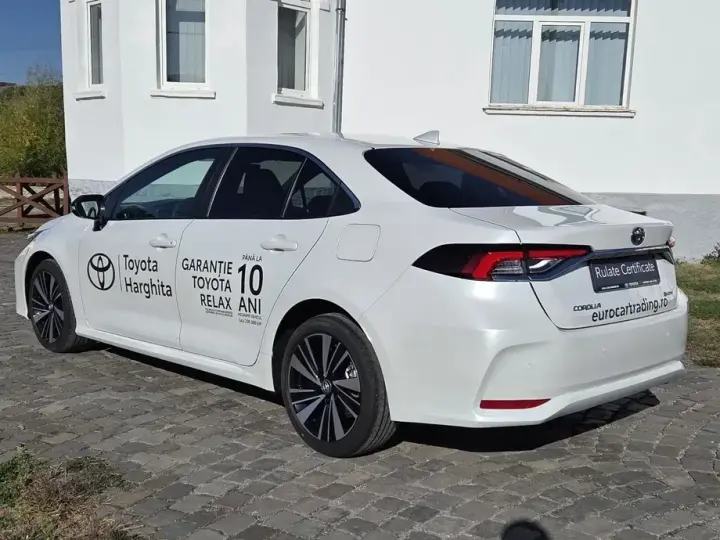 Toyota Corolla XII 1.8 HSD Dynamic
