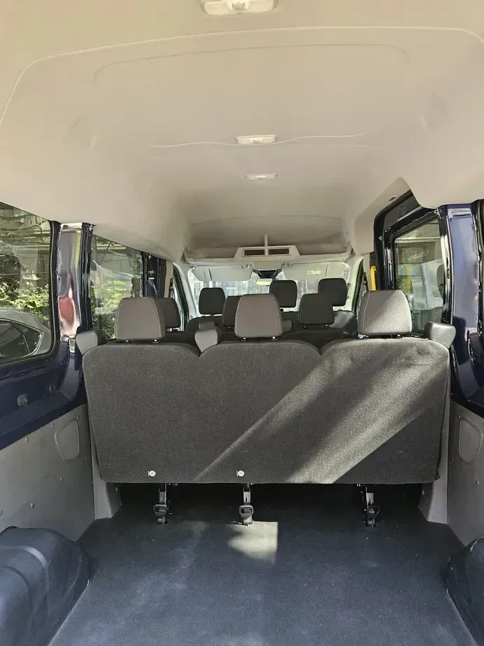 Ford Transit 310 2.0 EcoBlue 150 CP L2H2 Kombi FWD 8AT Trend — imagine 6