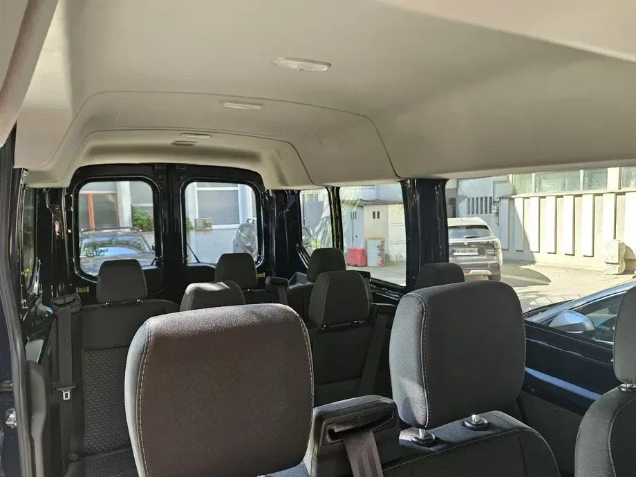 Ford Transit 310 2.0 EcoBlue 150 CP L2H2 Kombi FWD 8AT Trend — imagine 7