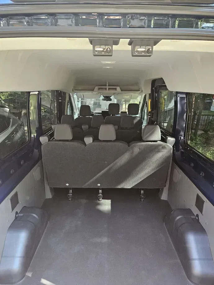 Ford Transit 310 2.0 EcoBlue 150 CP L2H2 Kombi FWD 8AT Trend — imagine 8