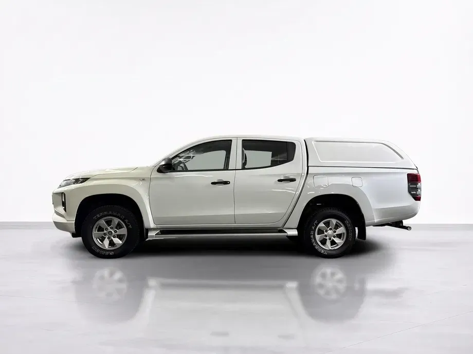 Mitsubishi L200 — imagine 2