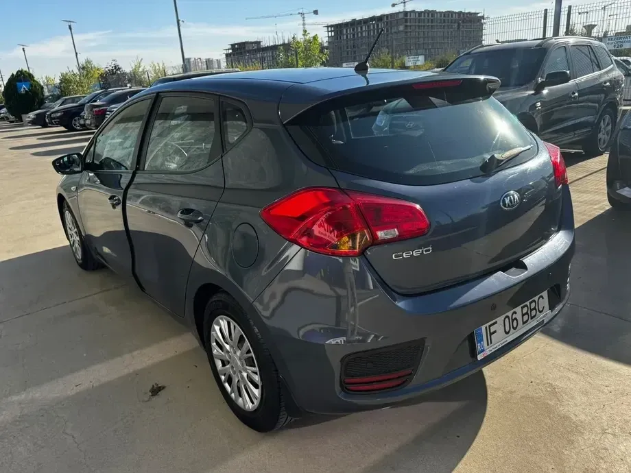 Kia Cee`d II — imagine 3