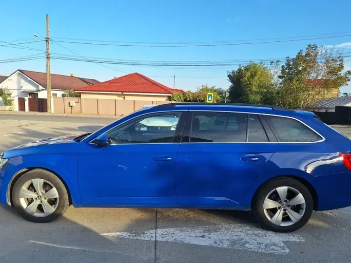 Škoda Superb III