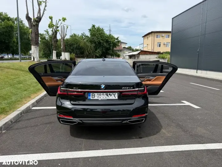 BMW Seria 7 G11/G12 [2015 - 2022] 745Le xDrive
