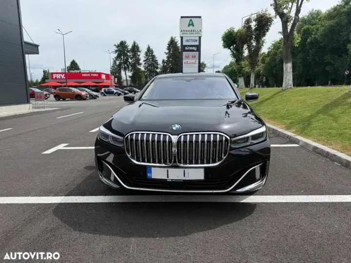 BMW Seria 7 G11/G12 [2015 - 2022] 745Le xDrive