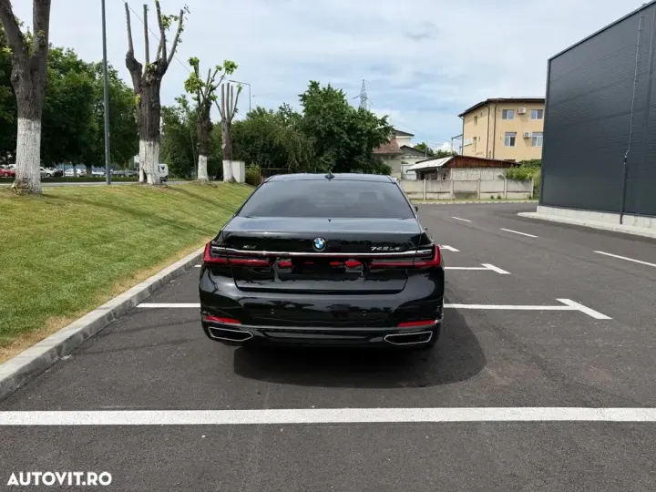 BMW Seria 7 G11/G12 [2015 - 2022] 745Le xDrive