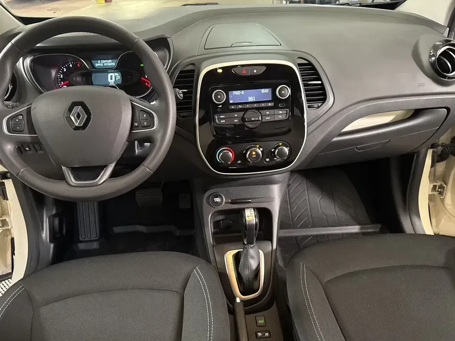 Renault Captur — imagine 9