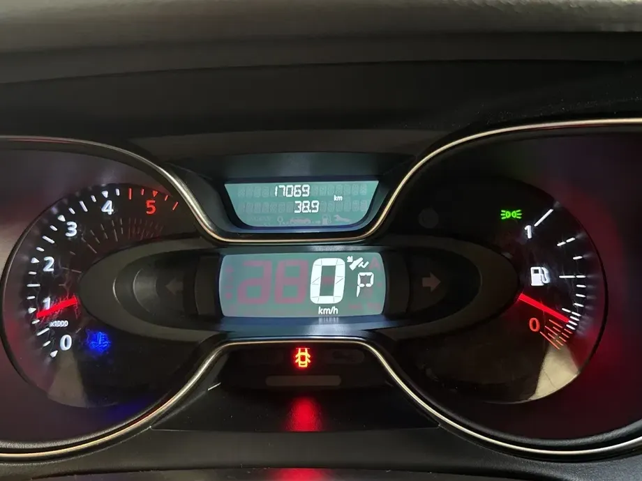 Renault Captur — imagine 10