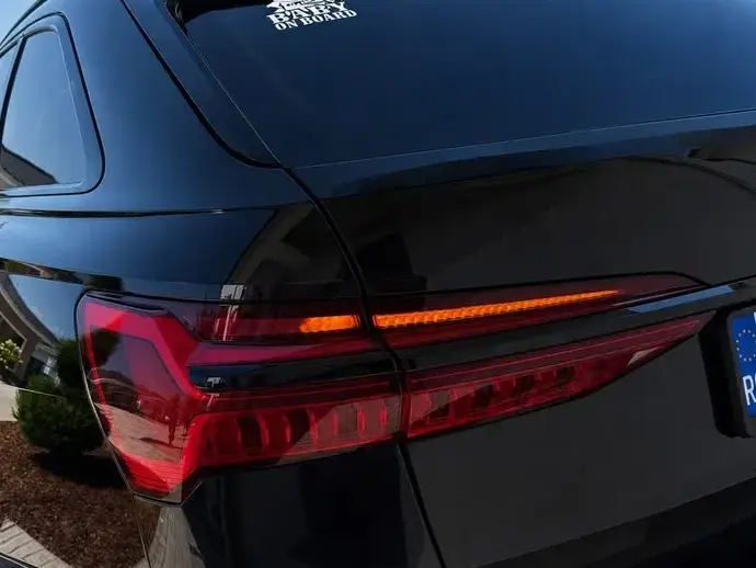 Audi A6 Avant C8