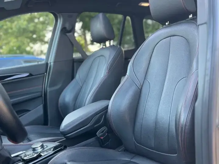 BMW X1 xDrive25d AT Sport Line