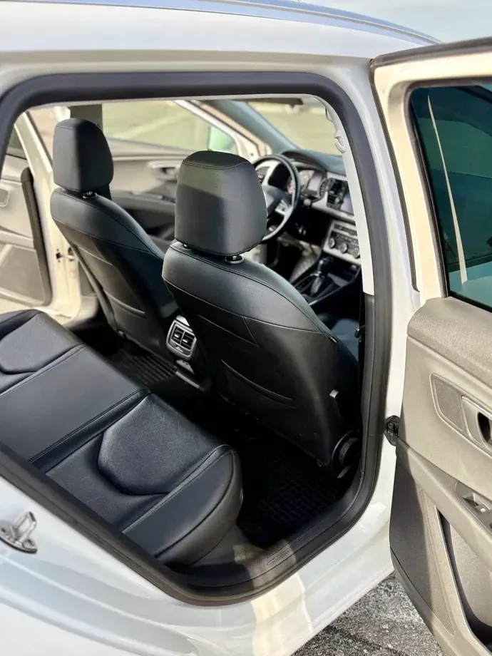 Seat Leon III 1.6 TDI Start&Stop DSG Style — imagine 7