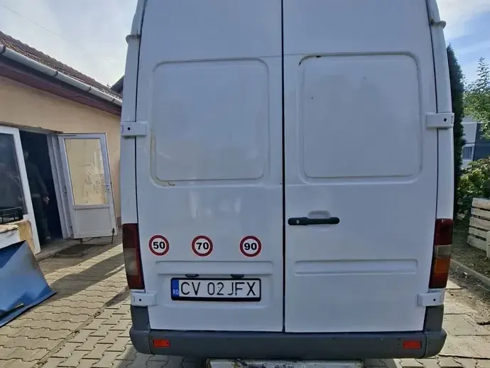 Mercedes-Benz Sprinter