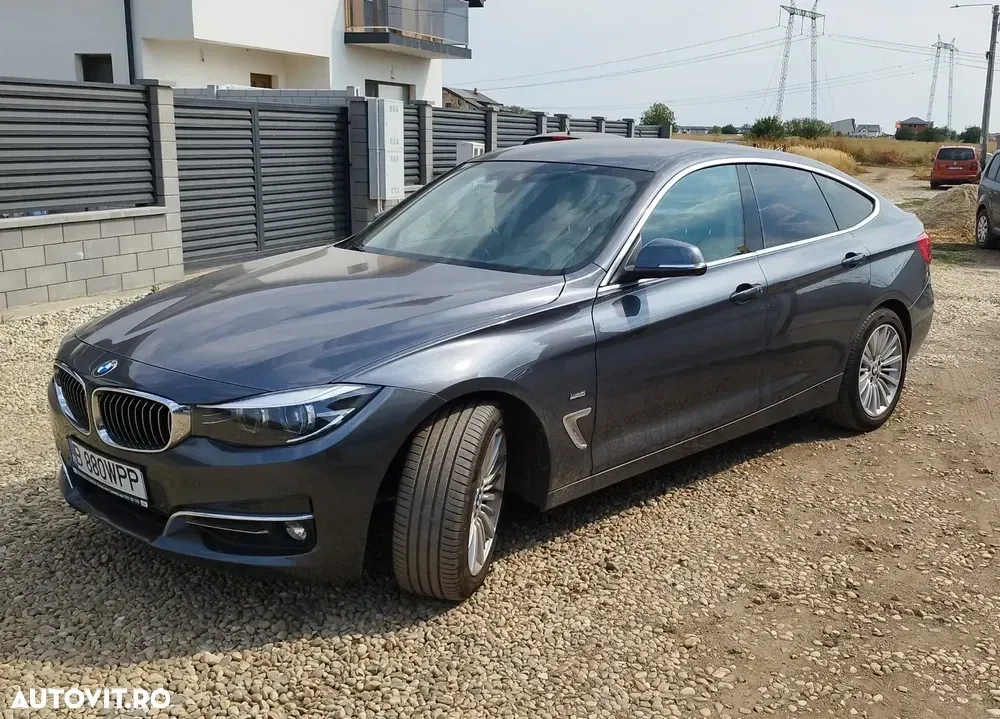 BMW Seria 3 F30/F31/F34 [2011 - 2019] — imagine 2
