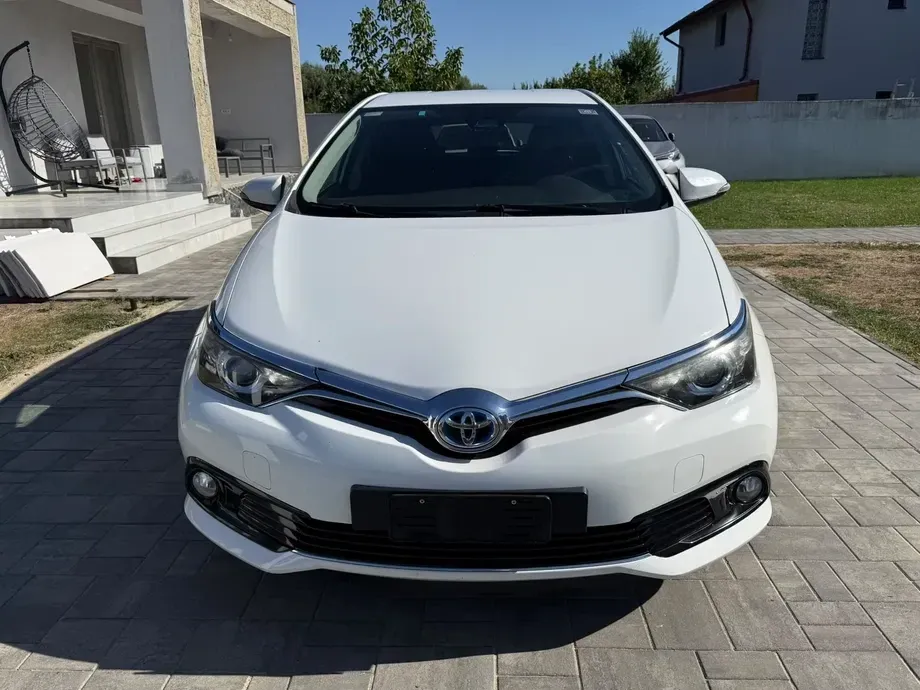 Toyota Auris — imagine 2