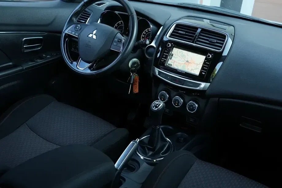 Mitsubishi ASX 1.6 2WD Intense — imagine 10