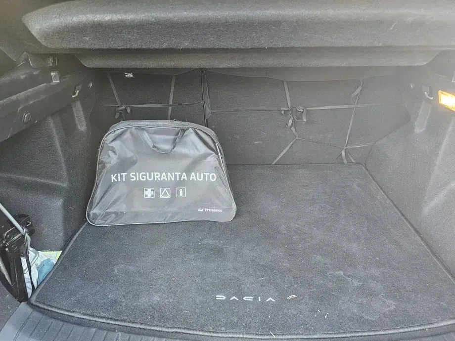 Dacia Duster III TCe 130 4X4 MHEV Extreme — imagine 10