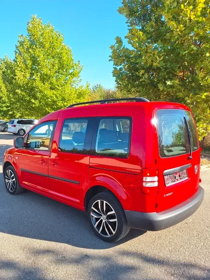 Volkswagen Caddy — imagine 4