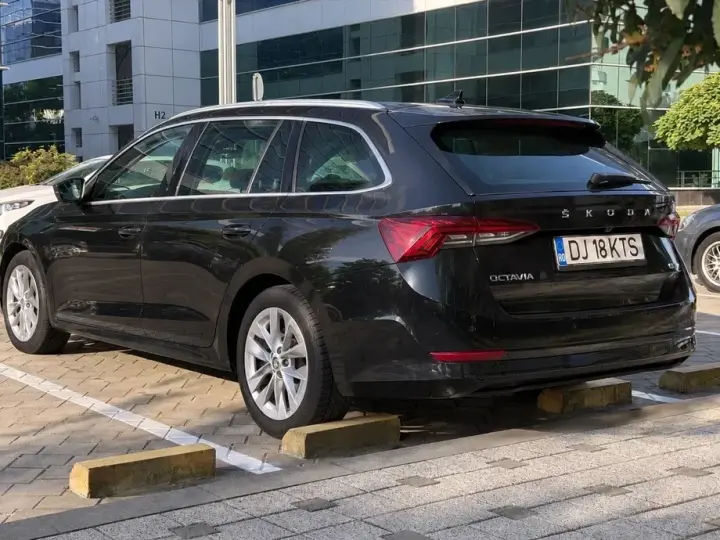 Škoda Octavia IV
