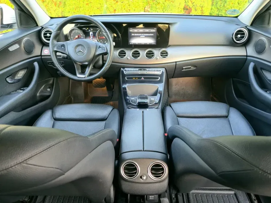 Mercedes-Benz E W213 200 d T-Modell Aut — imagine 5