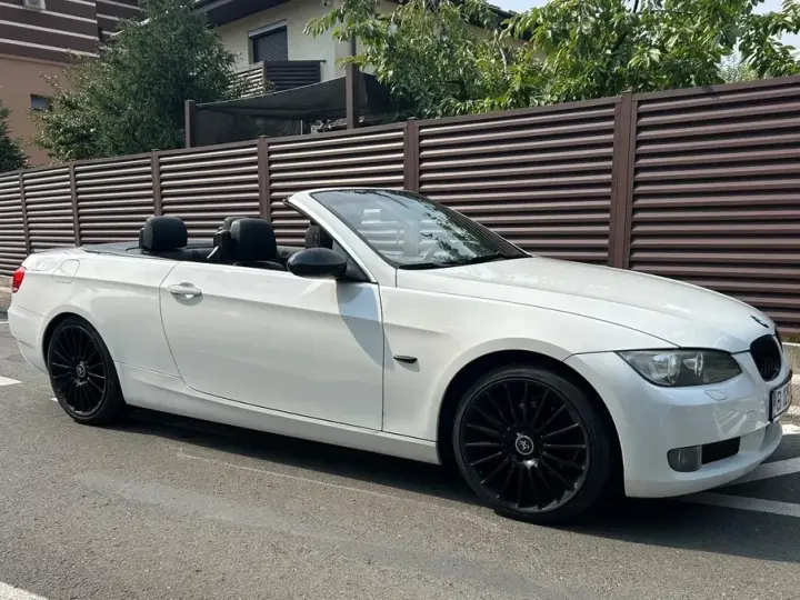 BMW Seria 3 E90/E91/E92/E93 320Ci
