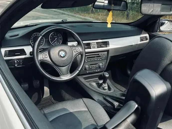 BMW Seria 3 E90/E91/E92/E93 320Ci