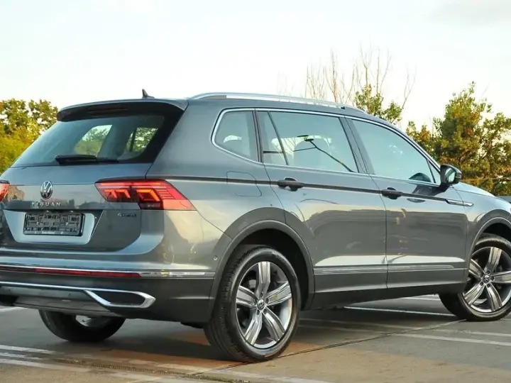 Volkswagen Tiguan II 2.0 TDI SCR 4MOTION DSG Elegance