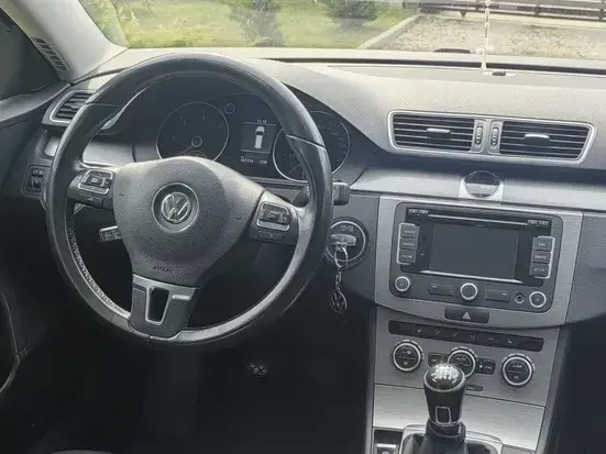 Volkswagen Passat B7