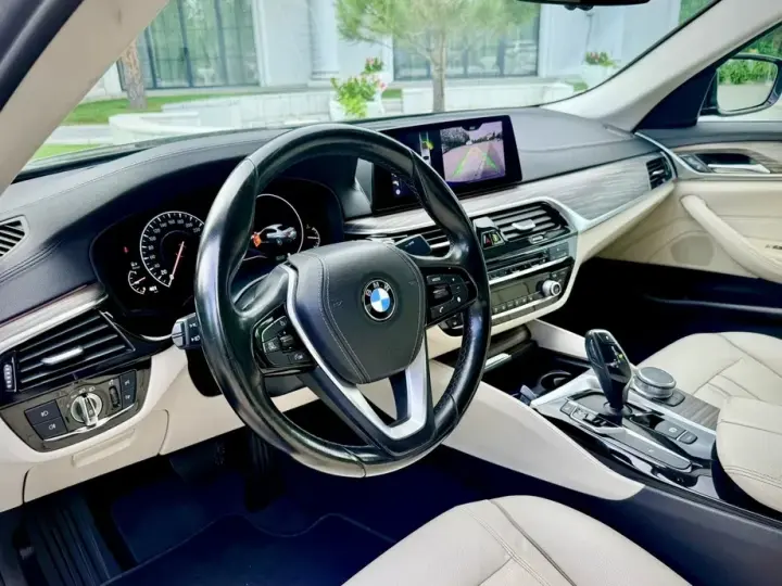 BMW Seria 5 G30/G31