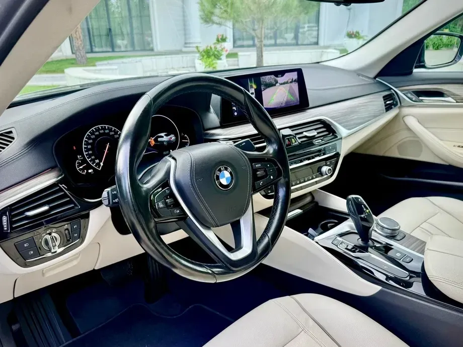 BMW Seria 5 G30/G31 — imagine 5