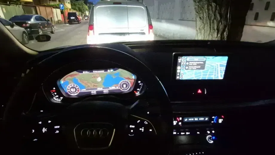Audi Q5 FY 2.0 TFSI S tronic Sport — imagine 7