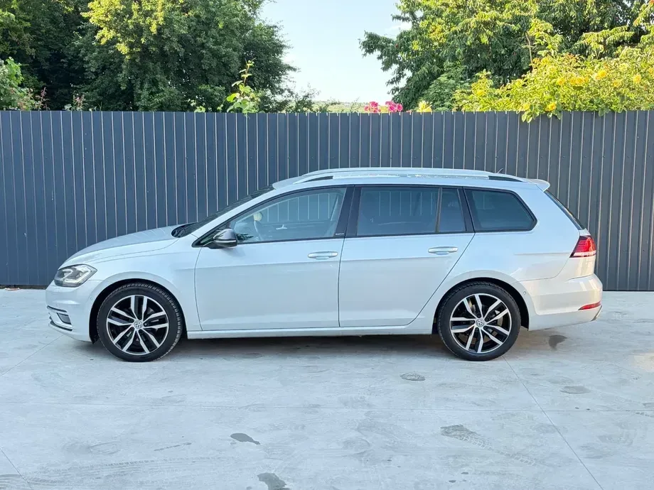 Volkswagen Golf VII 2.0 TDI SCR DSG IQ.DRIVE — imagine 3