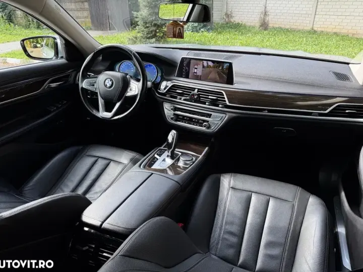 BMW Seria 7 G11/G12 [2015 - 2022] 740d xDrive